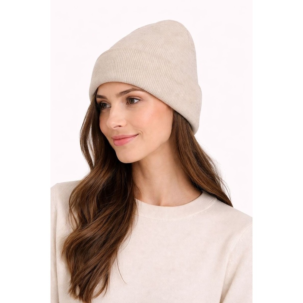 NWT Everlane The Felted Merino Beanie Hat Heathered‎ Oat One Size